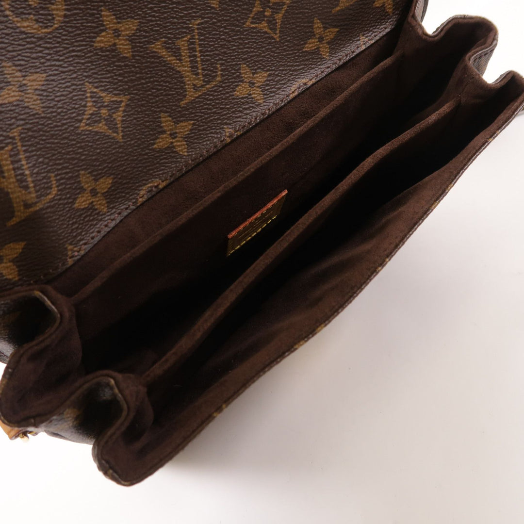 Louis Vuitton Pochette Metis, Monogram