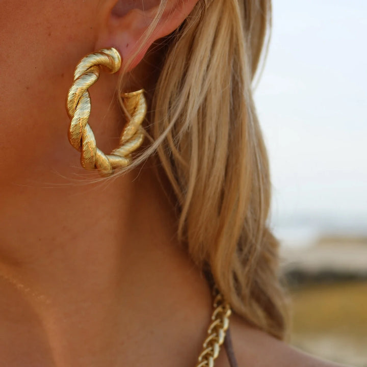 Hot Girl Hoops | +Colors