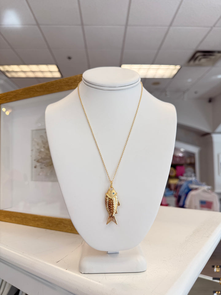 STRONG Amore Fish Pendant on Classic Rolo Chain