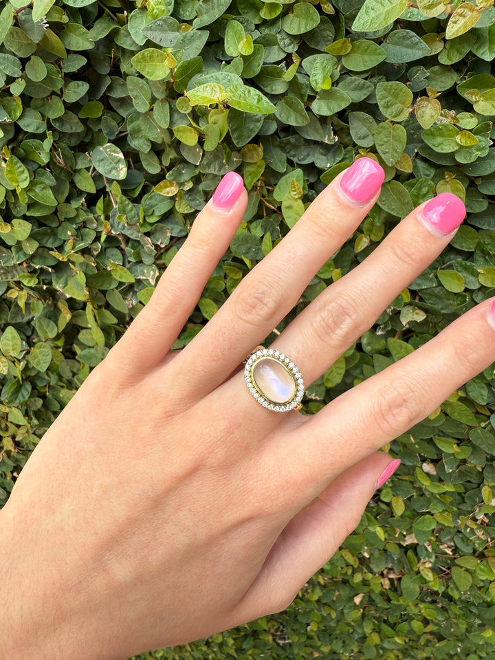 14kt 5.68 Moonstone Ring .42 TCW