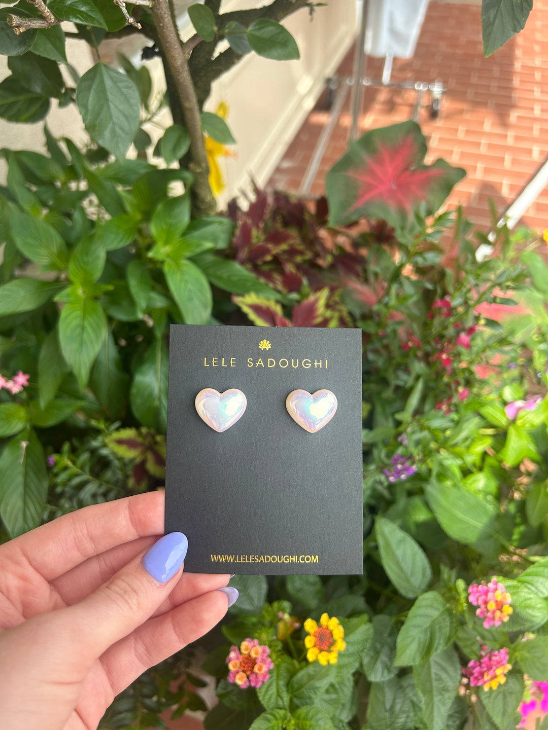 Pearl heart stud earrings hotsell