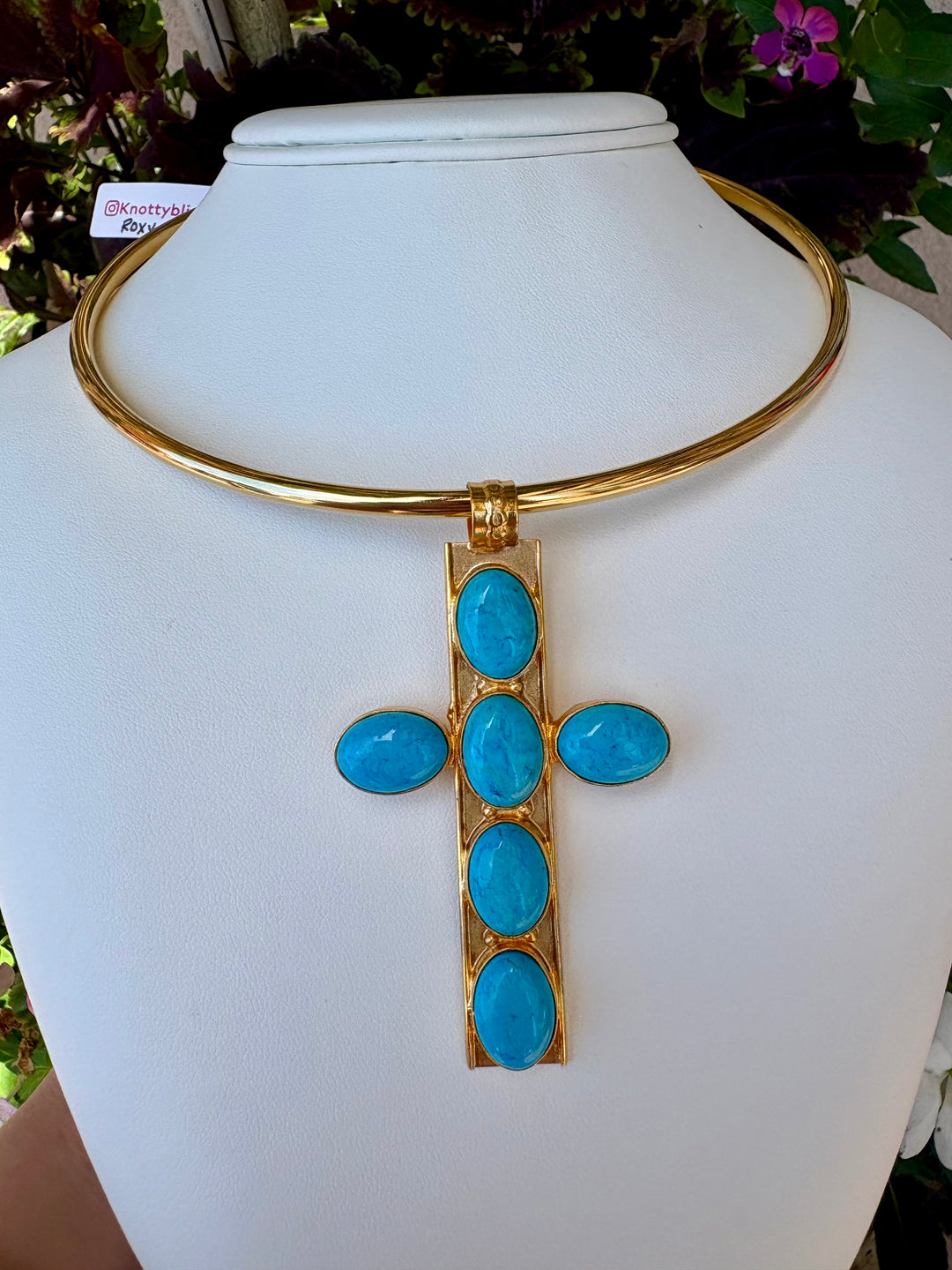 Roxy Collar with Turquoise Cross