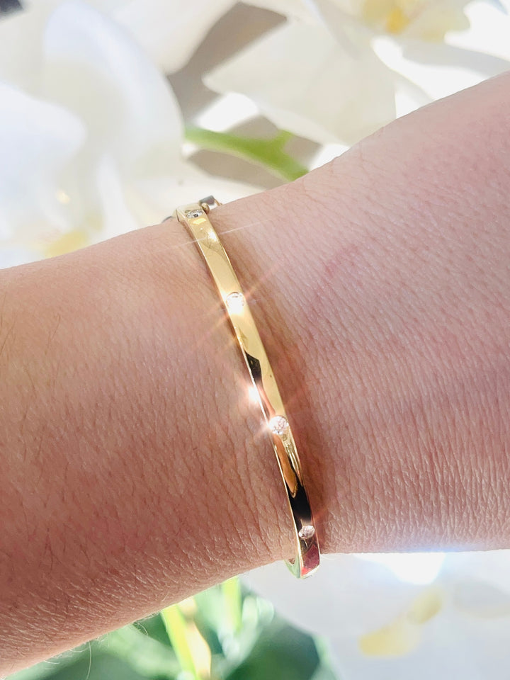 14kt .30cts 5 Diamond Bezel Set Bangle