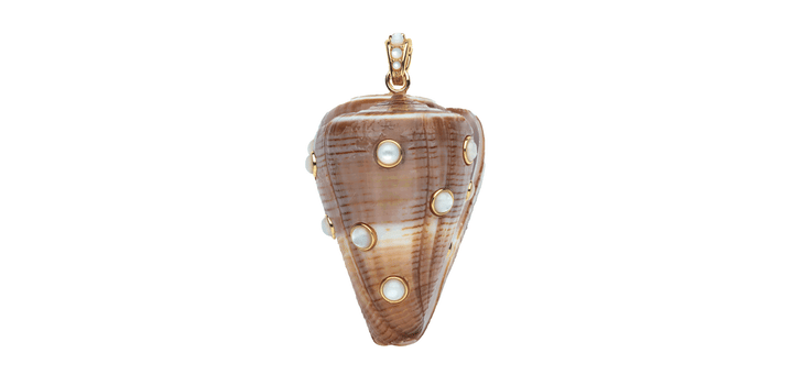 STRONG Decked Out Shell Pendant on Classic Rolo Chain