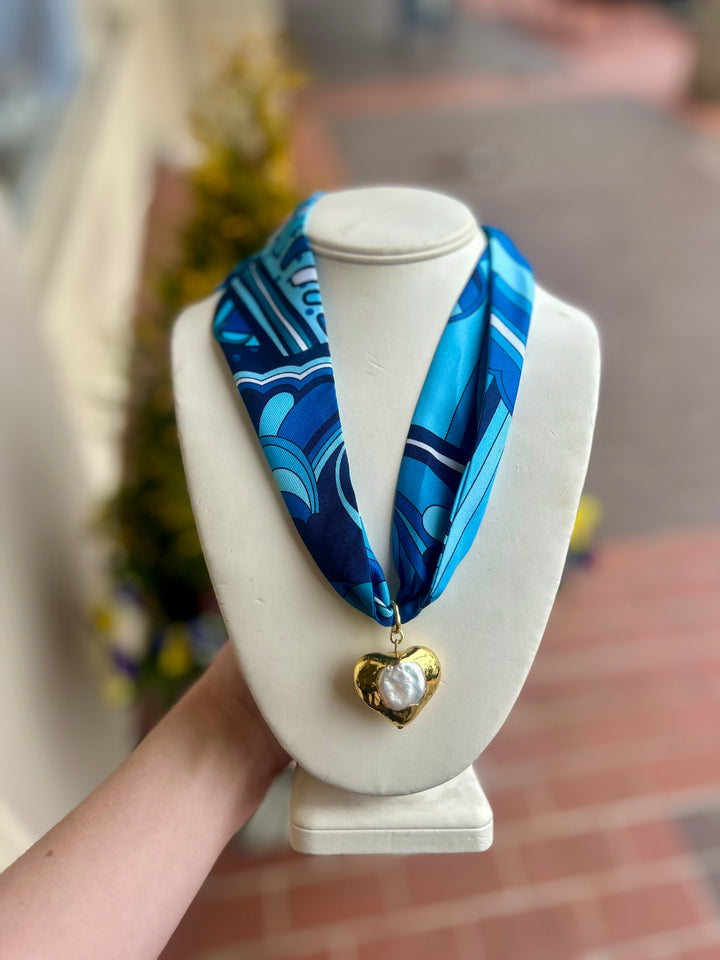 Twilly Tie Single Charm Necklace | Blue