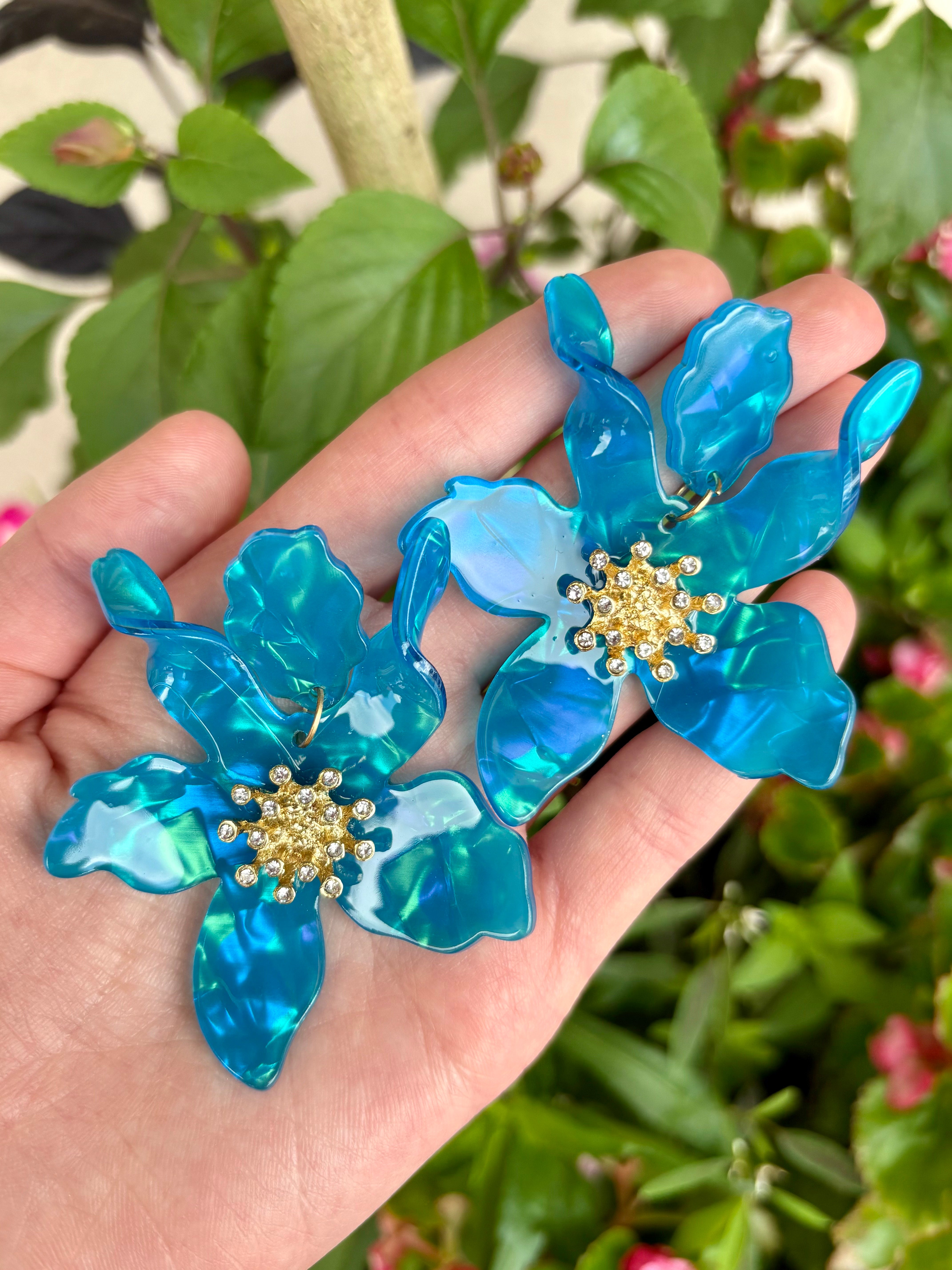 Oversized Acrylic Flower Statement Earrings – Charlotte's Inc