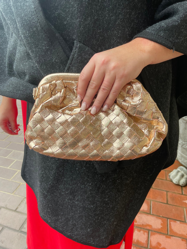 Woven Clutch | +Colors
