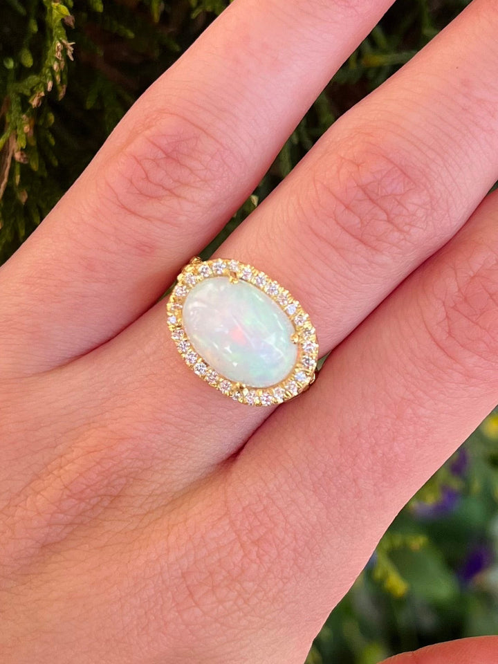 14kt Gold Opal & Diamond Ring