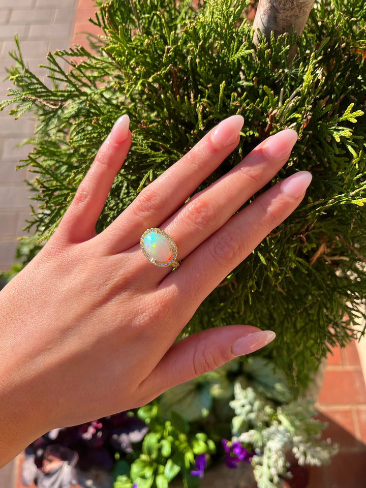 14kt Gold Opal & Diamond Ring