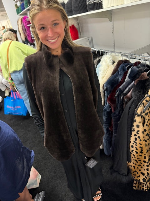 Linda Richards Genuine Shearling Reversible Vest | Brown