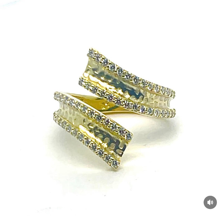 14kt Hammered Bypass Ring .82pts Diamond RZ8137