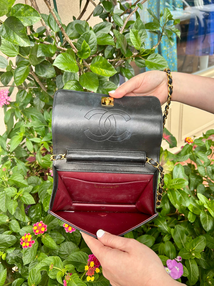 Chanel Black Lambskin Snap Full Flap
