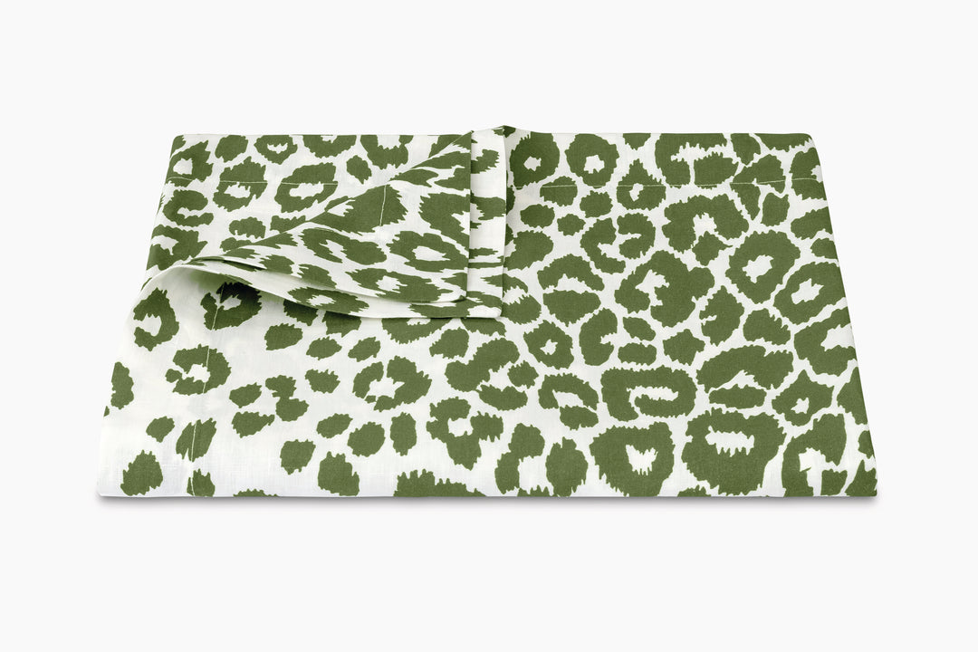 Iconic Leopard Tablecloth