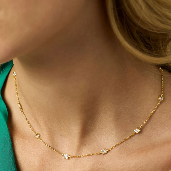 Jolie Delicate Station Necklace