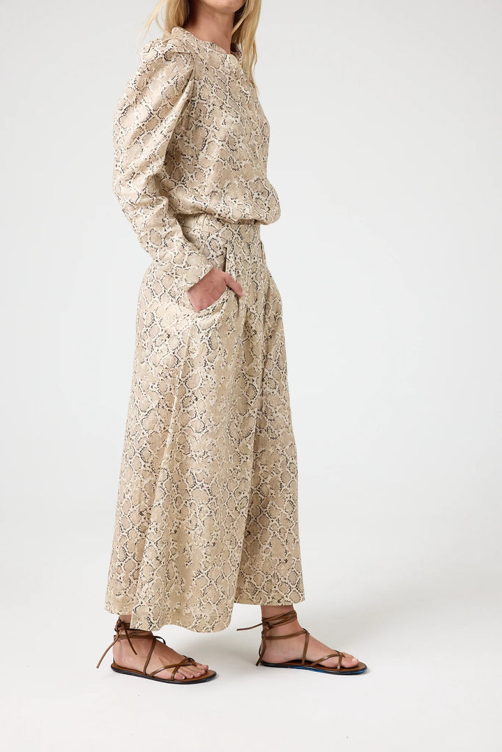 Sabi Metallic Linen Pants | Snake