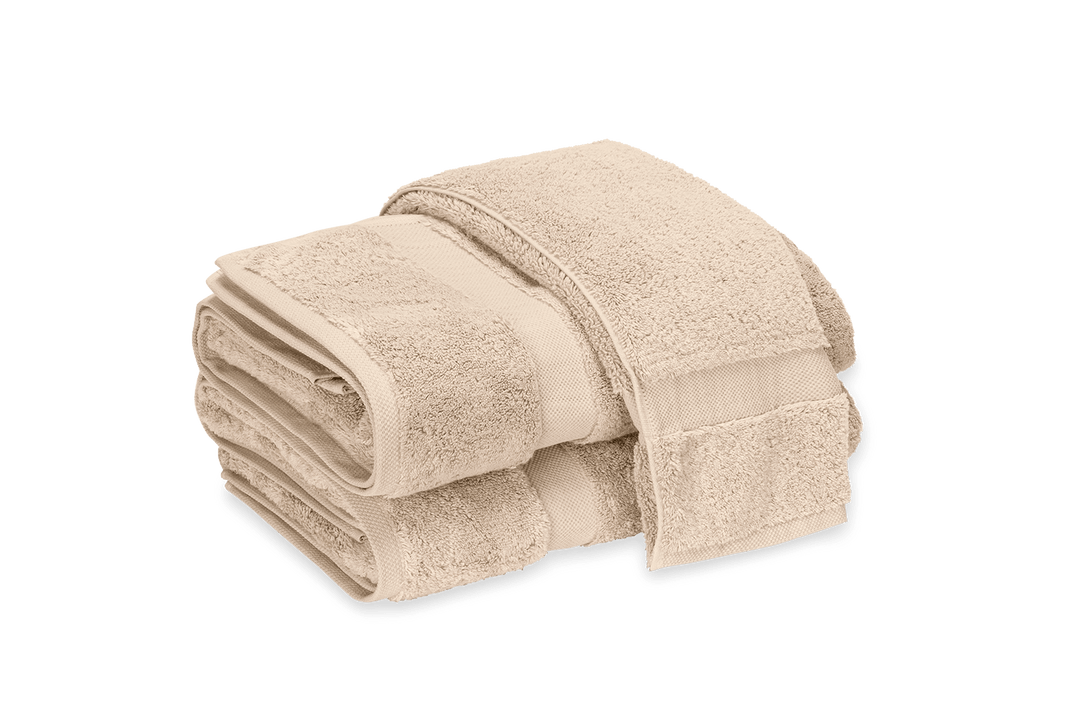 Lotus Bath Towel