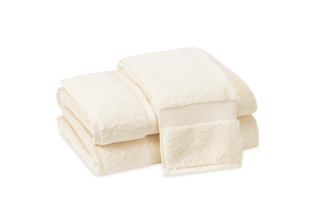 Lotus Bath Towel