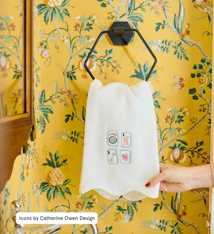 Scalloped Powder Bath Towels | Mahjong Tiles