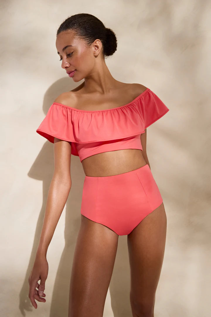 Micha Bottom | Coral