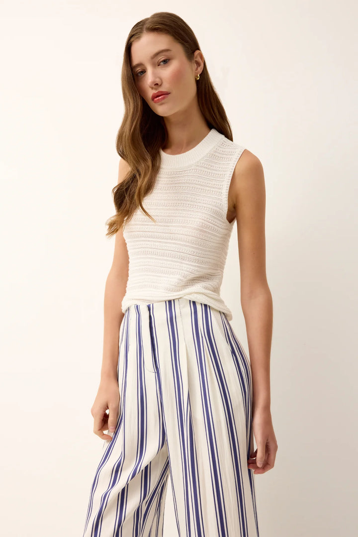Nev Top | White