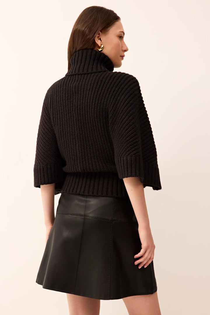 Annika Popover | Black