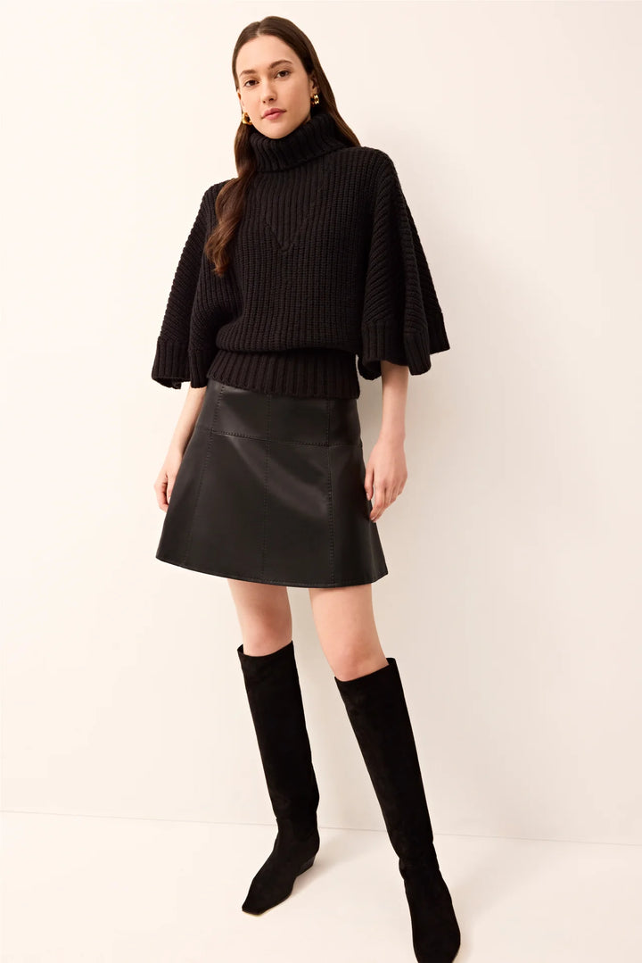 Annika Popover | Black