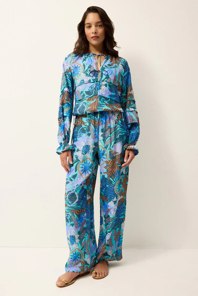 Solange Pant | Medusa