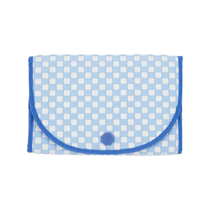 Pluie Lions, Tigers, and Bears Pret Changing Clutch