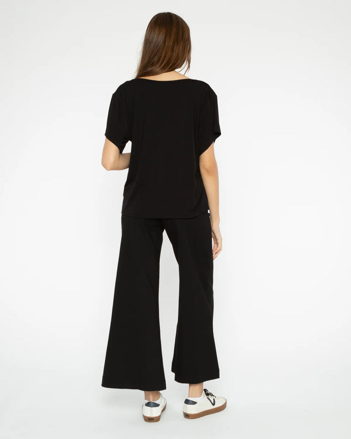 Everyday V Neck | + Colors