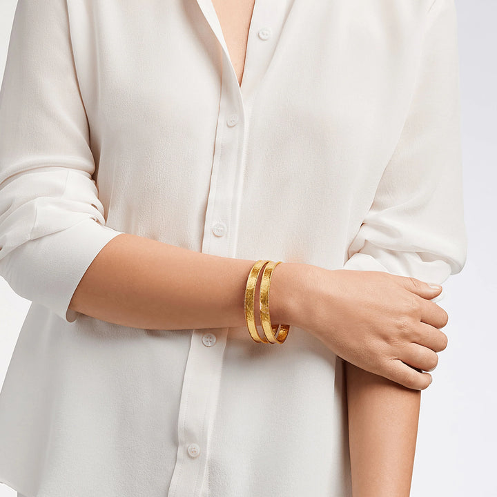 Savoy Bangle | Gold
