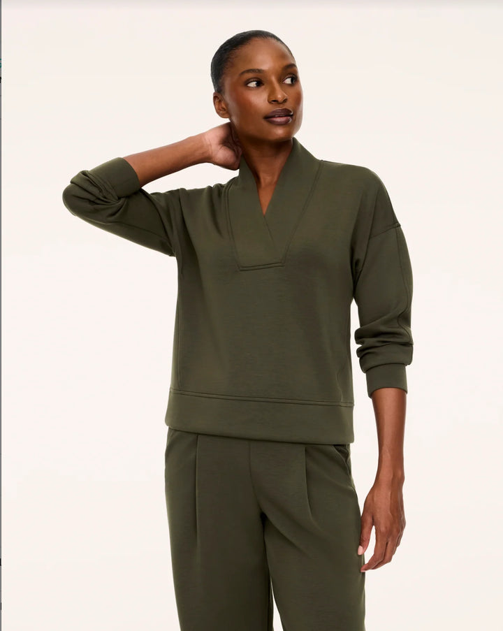 AirEssentials V-Neck Long Sleeve Top | Monstera