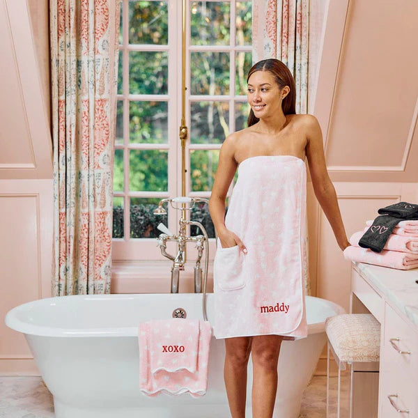 Weezie Patterned Scallop Bath Towel | + Colors