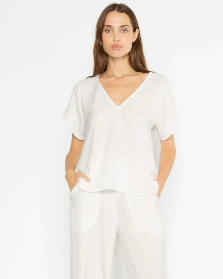 Satin Crepe Everyday V Neck | Off White