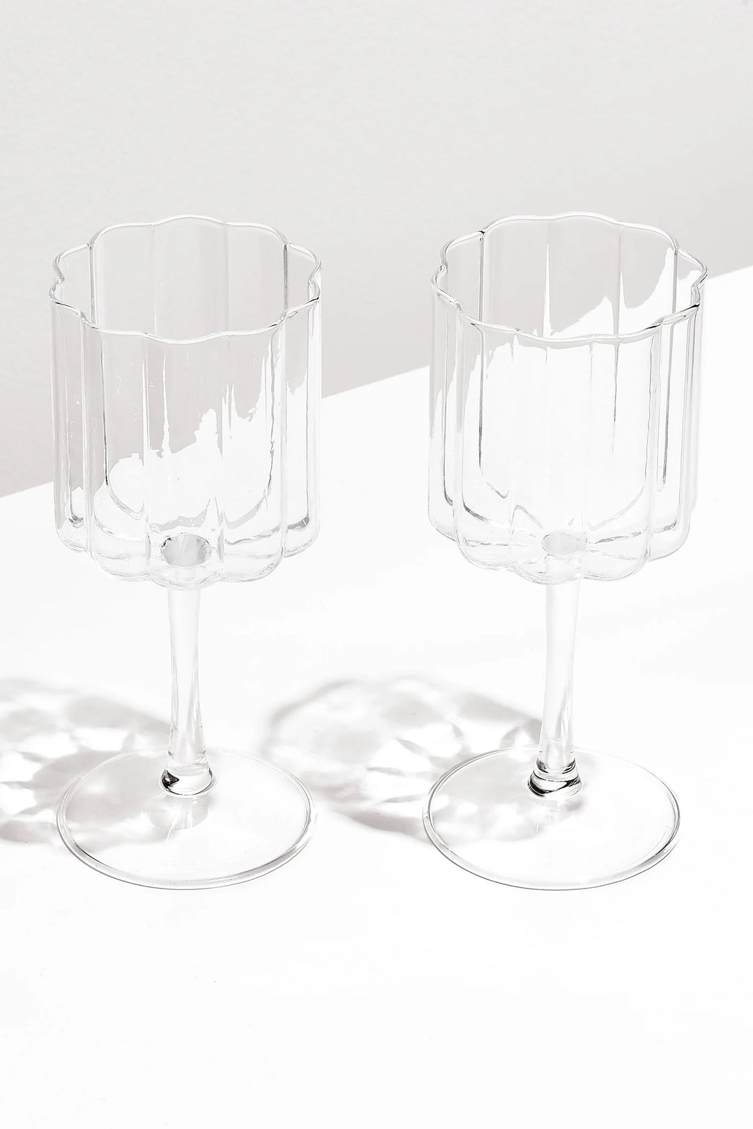 Wave Wine Glass | Clear