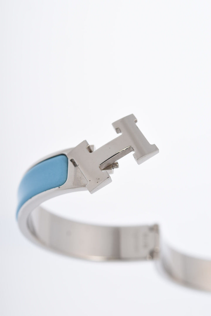 H Clic Clac Bangle | Light Blue