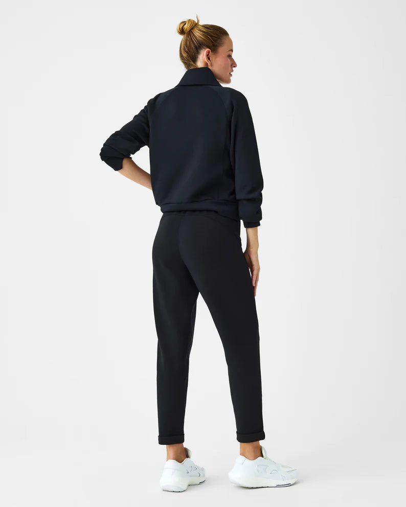 Spanx Air Essentials Tapered Pant | Black