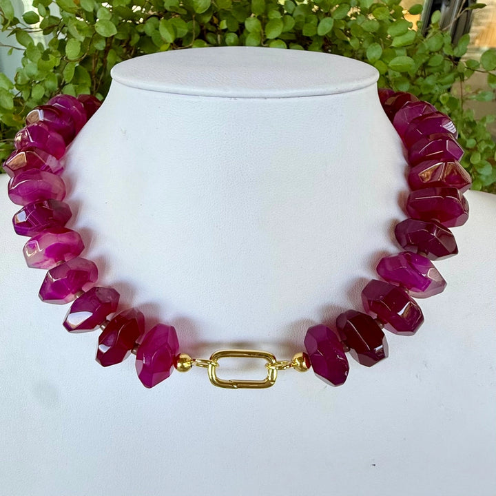 Sandra Necklace | Fuchsia