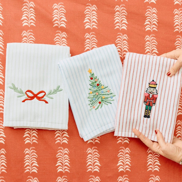 Assorted Holiday Kitchen Towels