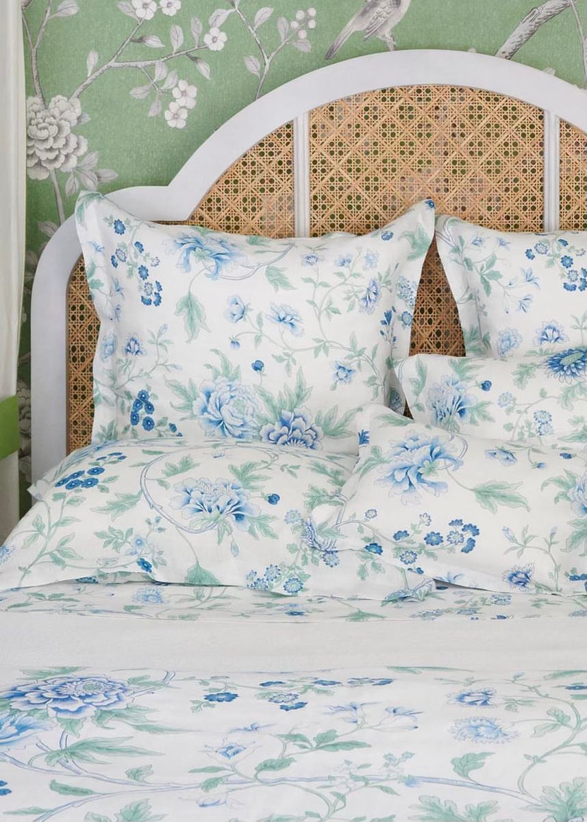 Simone Collection – Charlotte's Inc