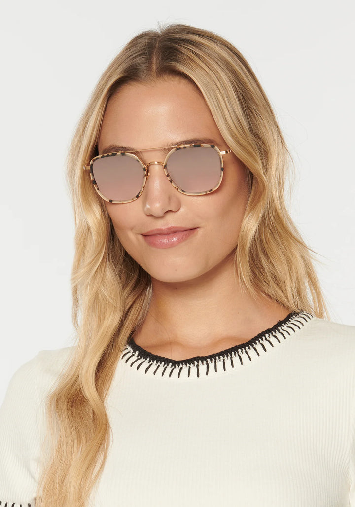 Austin | 24K Titanium Matte Oyster Mirrored