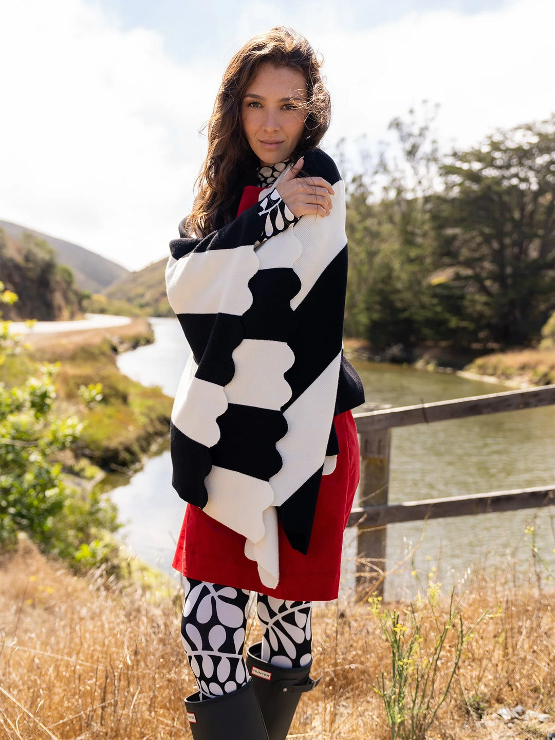 PORTIA Scalloped Cape | Black/Ivory Stripe
