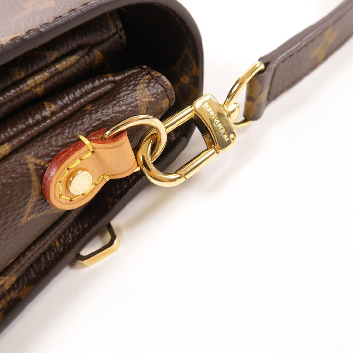 Louis Vuitton Pochette Metis, Monogram