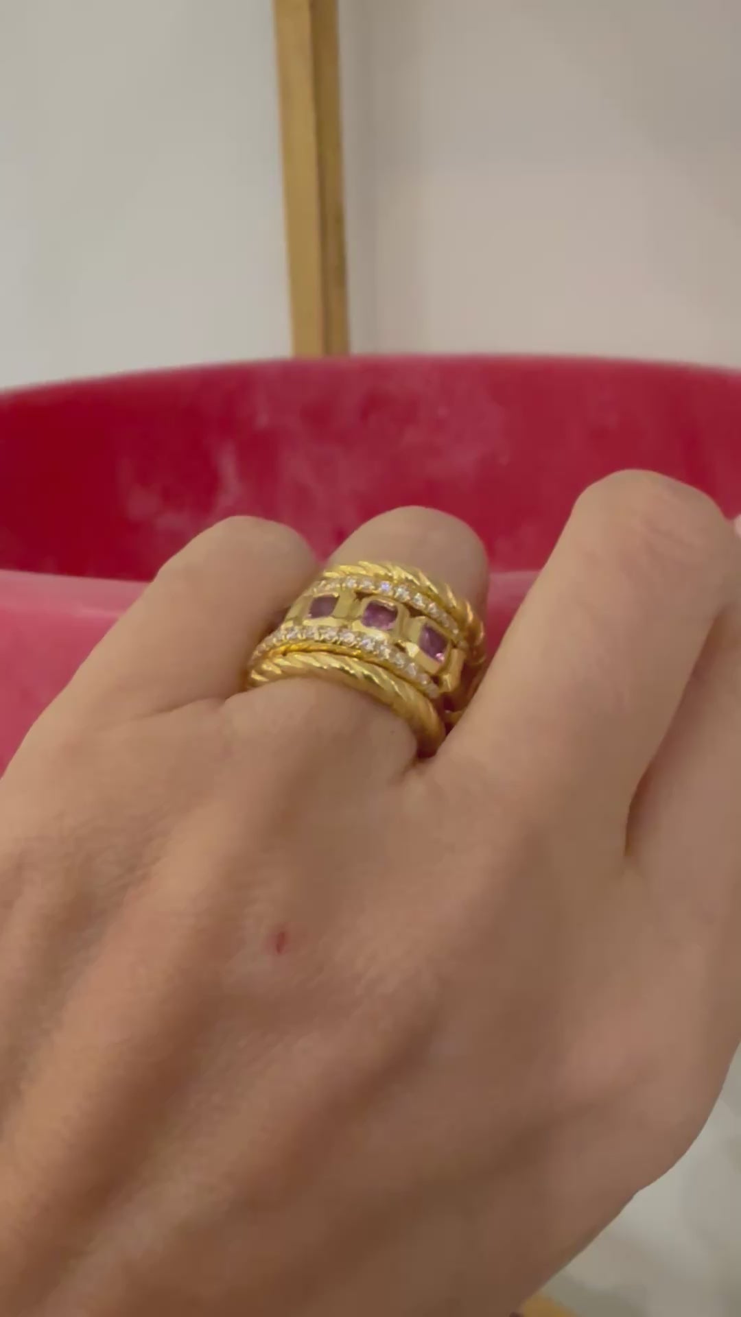 14kt Gold Tapered Twist Band