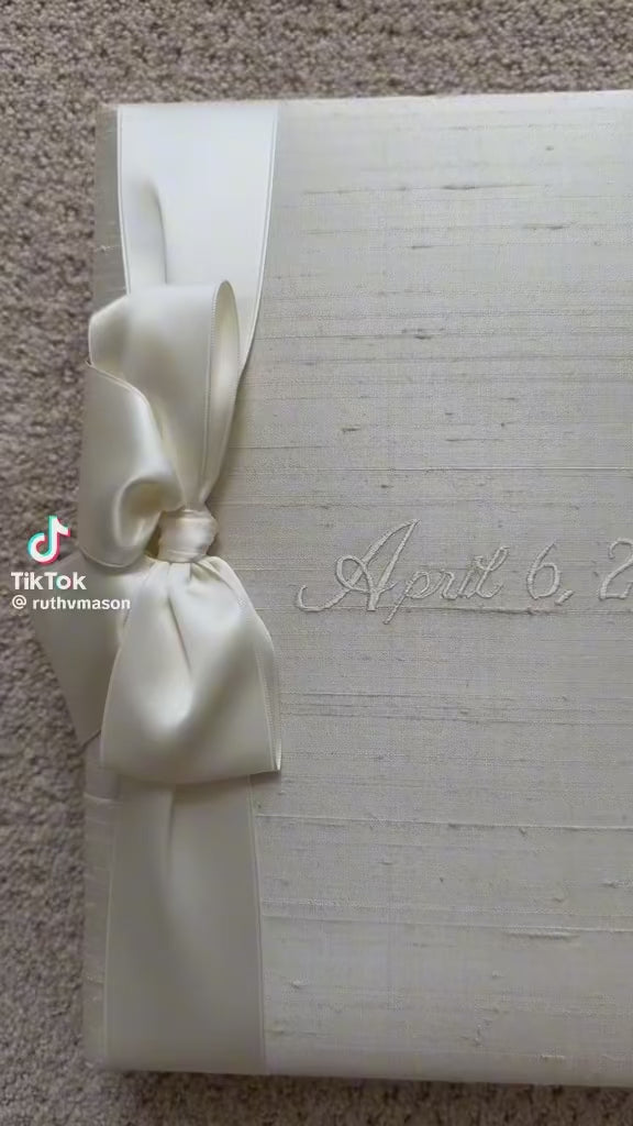 Wedding Keepsake Monogrammed Photo Album – Charlotte's Inc