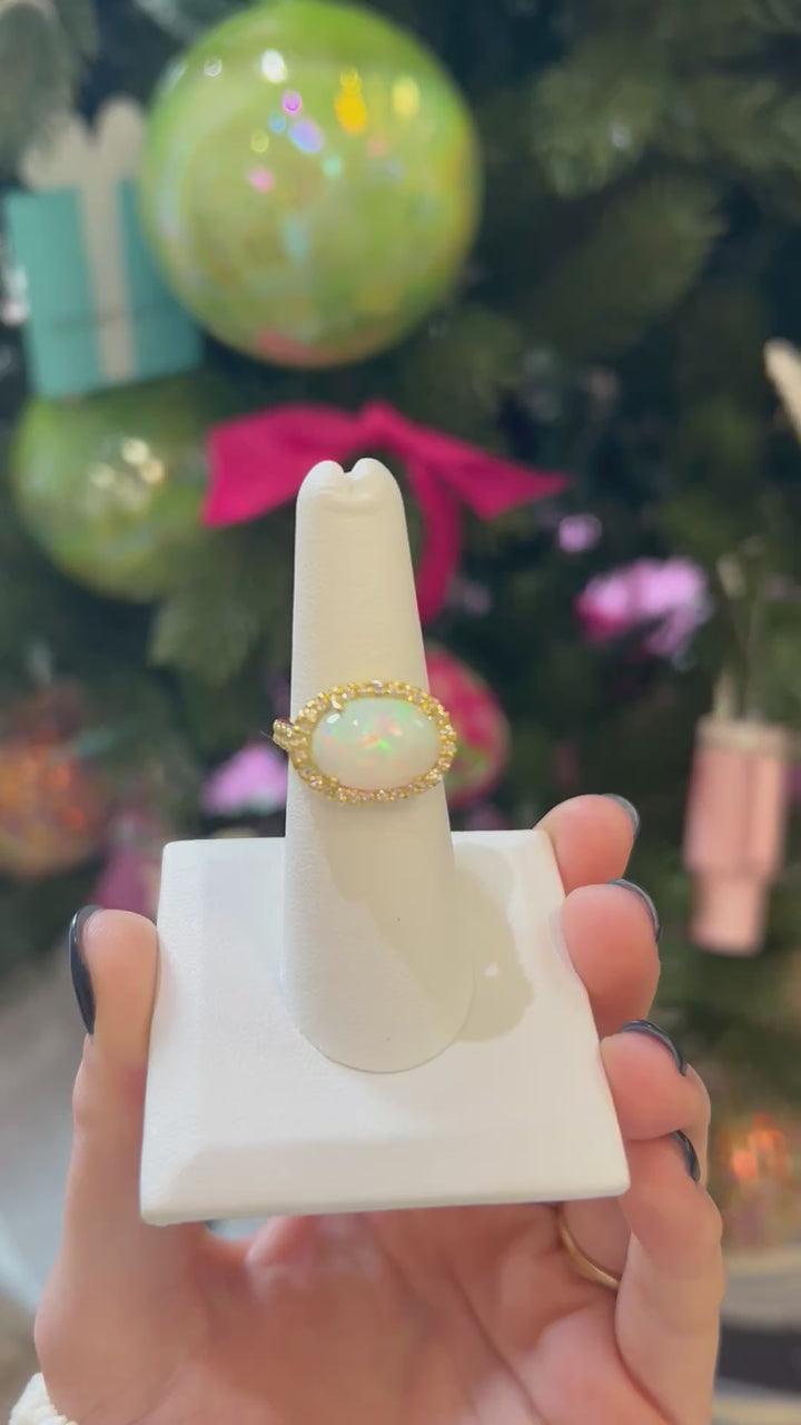 14kt Gold Opal & Diamond Ring
