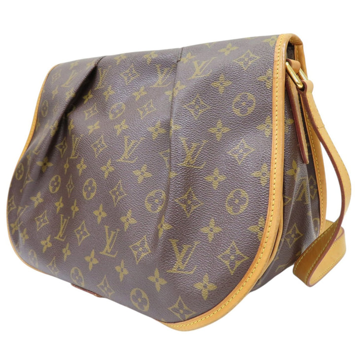Louis Vuitton Menilmontant MM, Monogram