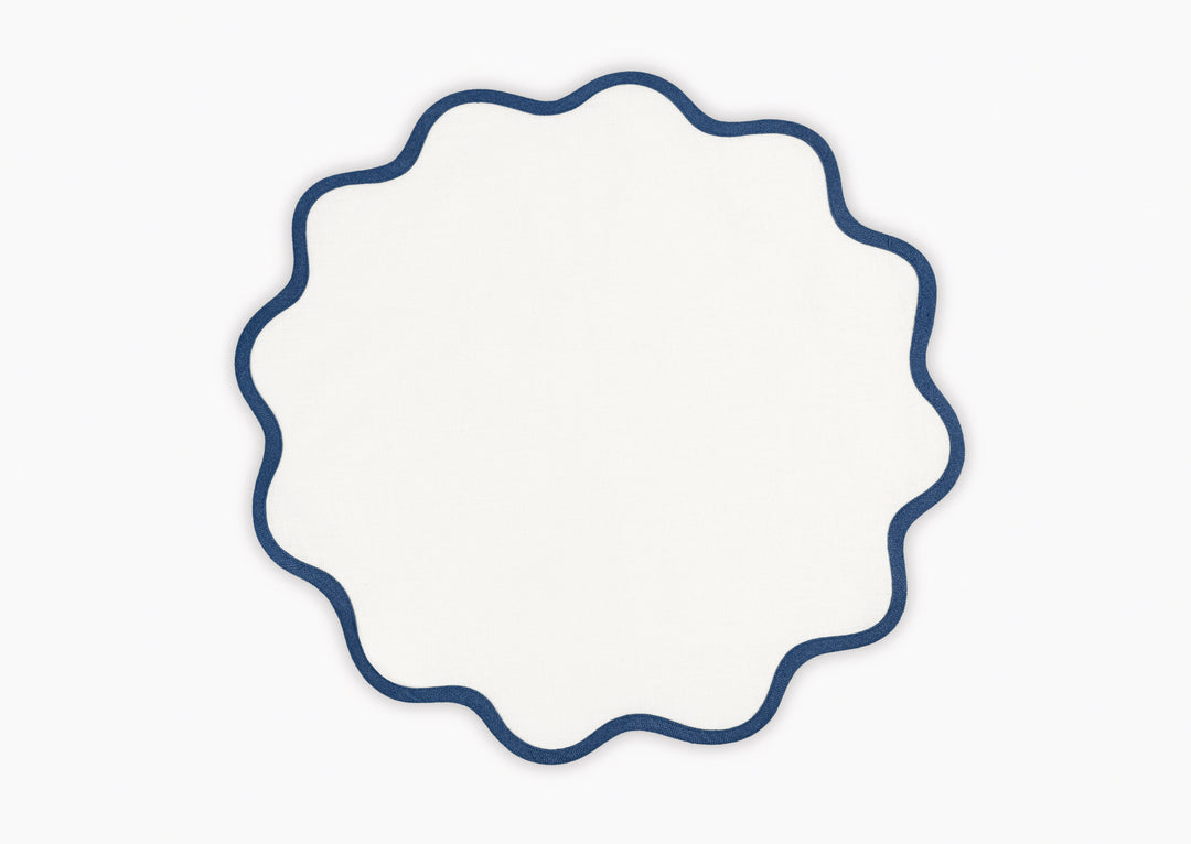 Scallop Edge Circle Placemat