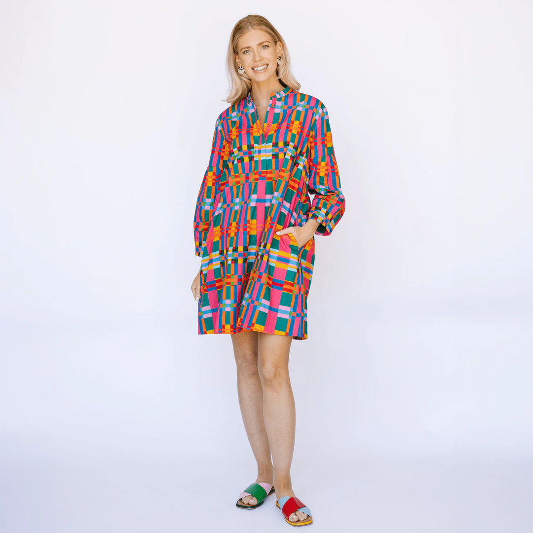 Que Paso Plaid Milly Dress