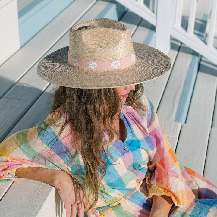 Shell Haven Palm Hat