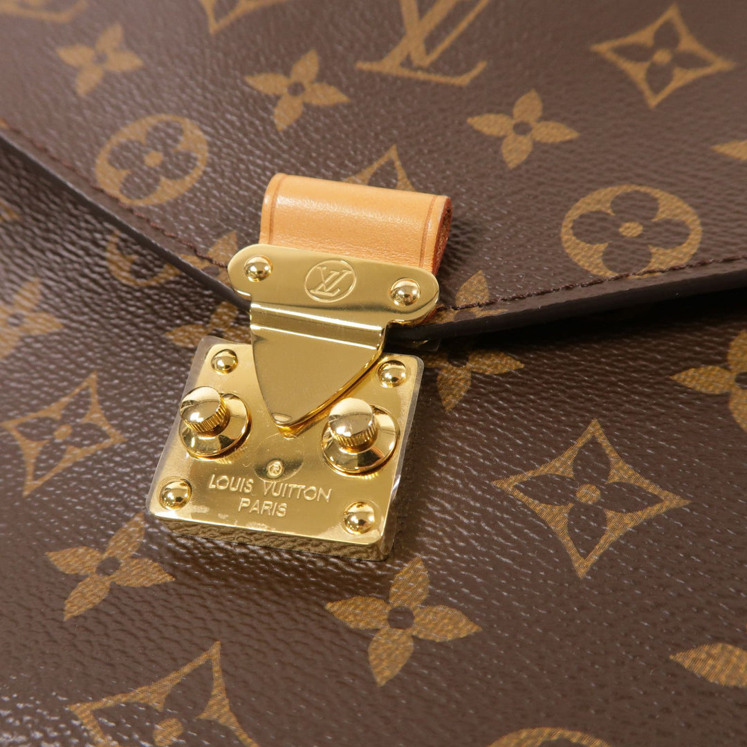 Louis Vuitton Pochette Metis, Monogram